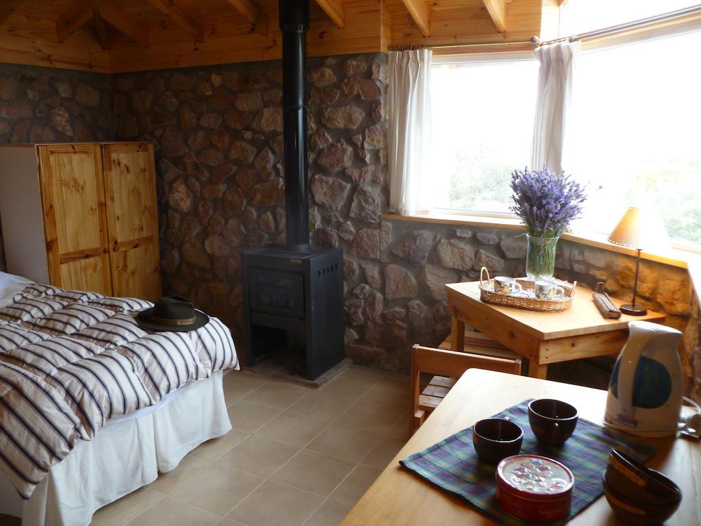 La Calandria Casa De Campo Villa Puerto Madryn Rom bilde